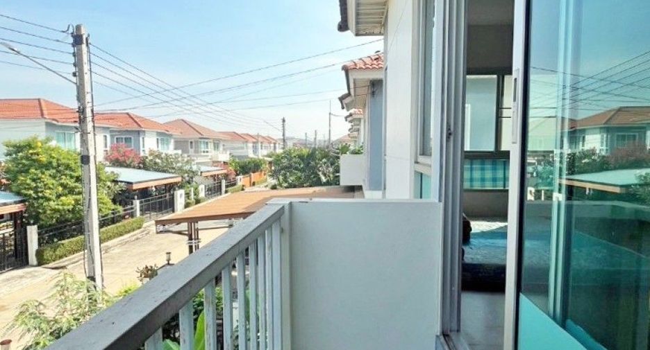 For sale 4 bedrooms house in Mueang Samut Sakhon, Samut Sakhon