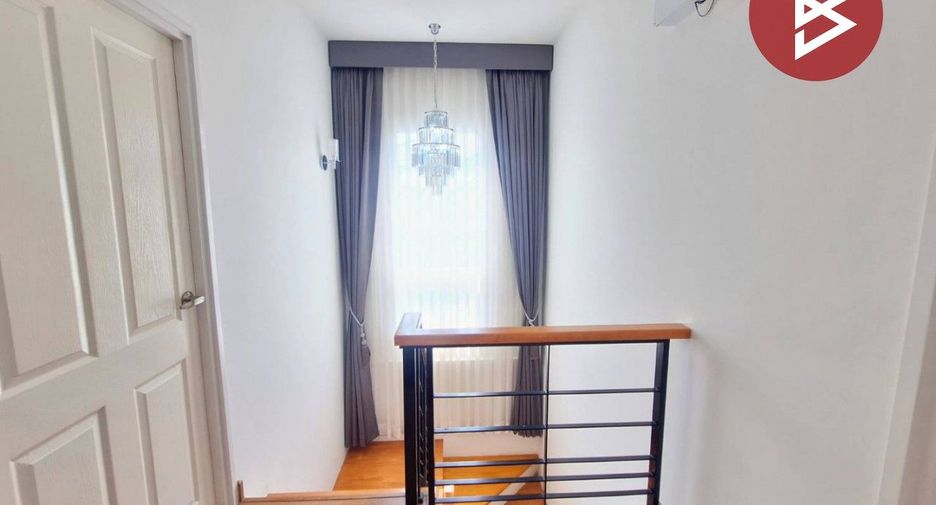 Haus zum Kauf mit 4 Zimmer in Mueang Samut Sakhon, Samut Sakhon