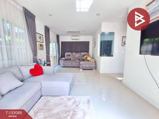For sale 4 bedrooms house in Mueang Samut Sakhon, Samut Sakhon