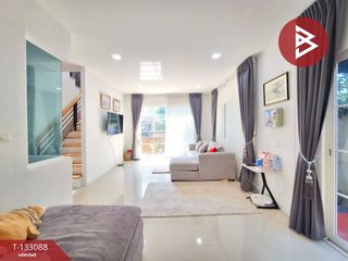 For sale 4 bedrooms house in Mueang Samut Sakhon, Samut Sakhon