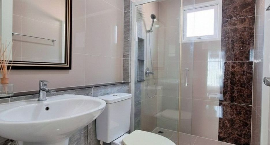 Haus zum Kauf mit 4 Zimmer in Mueang Samut Sakhon, Samut Sakhon