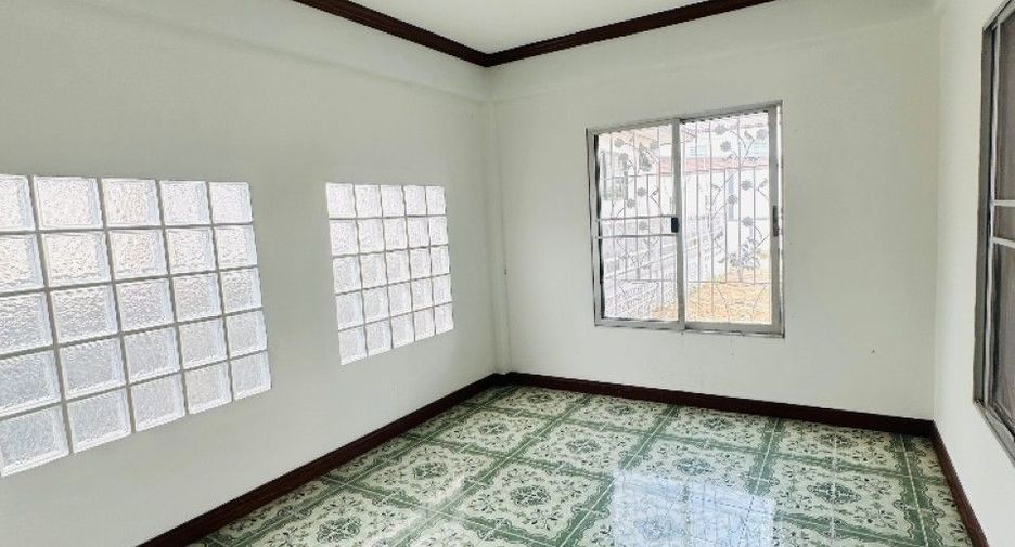 For sale 5 ベッドルーム house in Mueang Rayong, Rayong