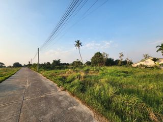 出售 土地 在 Bang Lamung, Chon Buri