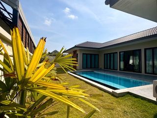À louer et à vendre 3 chambres maison à Bang Lamung, Chonburi