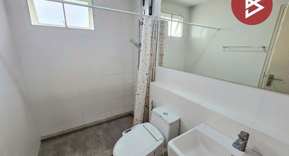 Casa en venta de 3 habitaciones en Mueang Nakhon Pathom, Nakhon Pathom