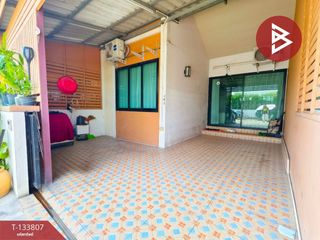Casa adosada en venta de 2 habitaciones en Krathum Baen, Samut Sakhon