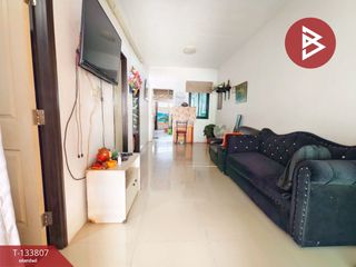 Casa adosada en venta de 2 habitaciones en Krathum Baen, Samut Sakhon