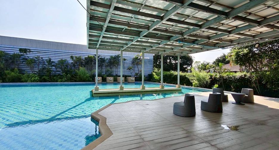 For sale 3 bedrooms house in Mueang Nonthaburi, Nonthaburi