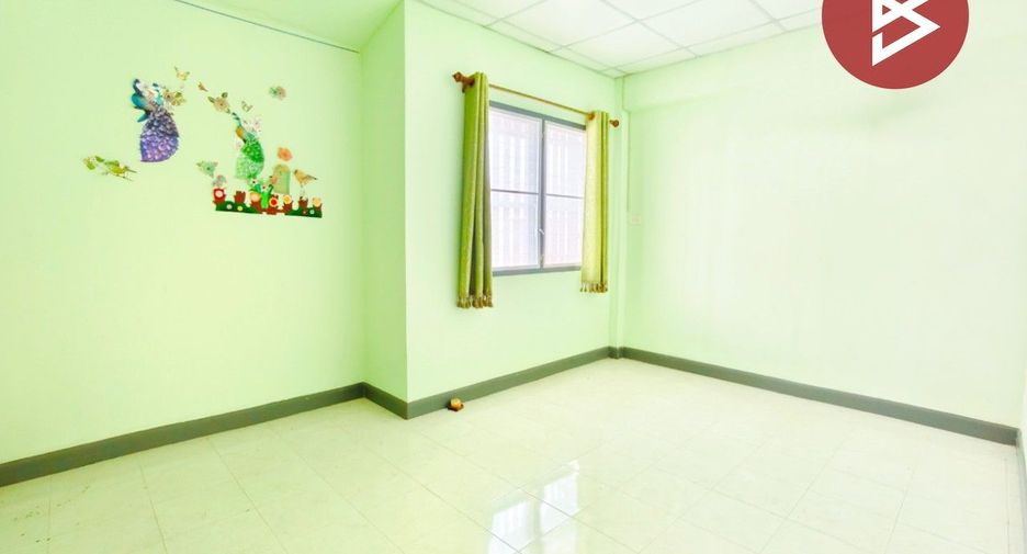 For sale 2 ベッドルーム townhouse in Kamphaeng Saen, Nakhon Pathom
