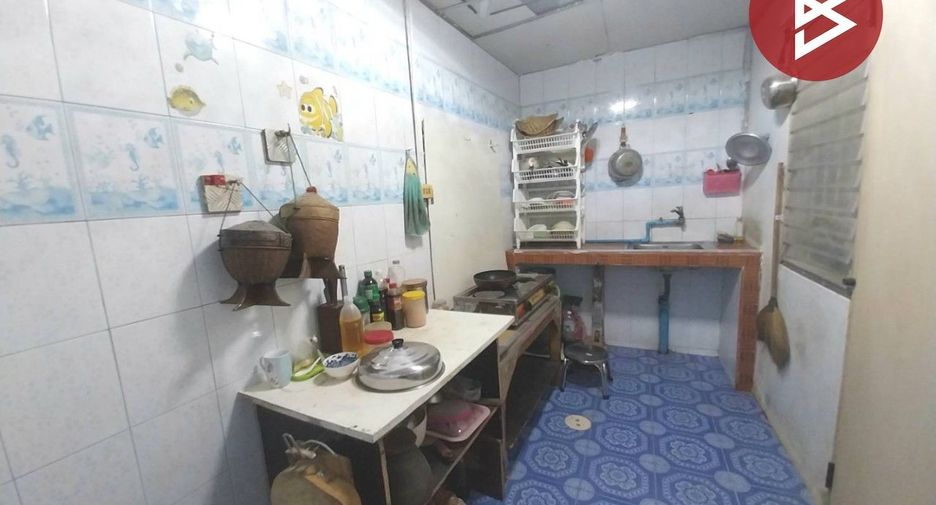 For sale 2 bedrooms townhouse in Mueang Chachoengsao, Chachoengsao