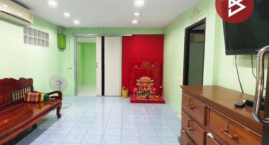 À vendre 2 chambres entrepôt à Krathum Baen, Samut Sakhon