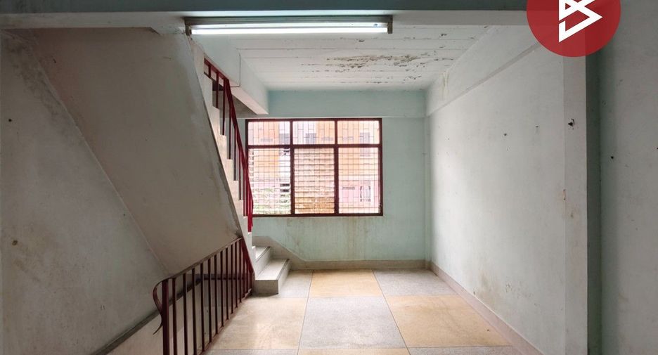 Local comercial en venta de 2 habitaciones en Krathum Baen, Samut Sakhon