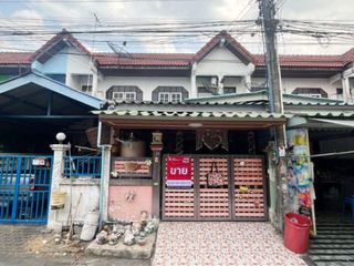 For sale 2 bedrooms townhouse in Bang Pakong, Chachoengsao