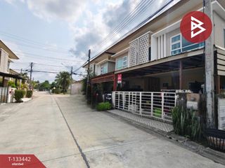 For sale 3 bedrooms townhouse in Sam Phran, Nakhon Pathom