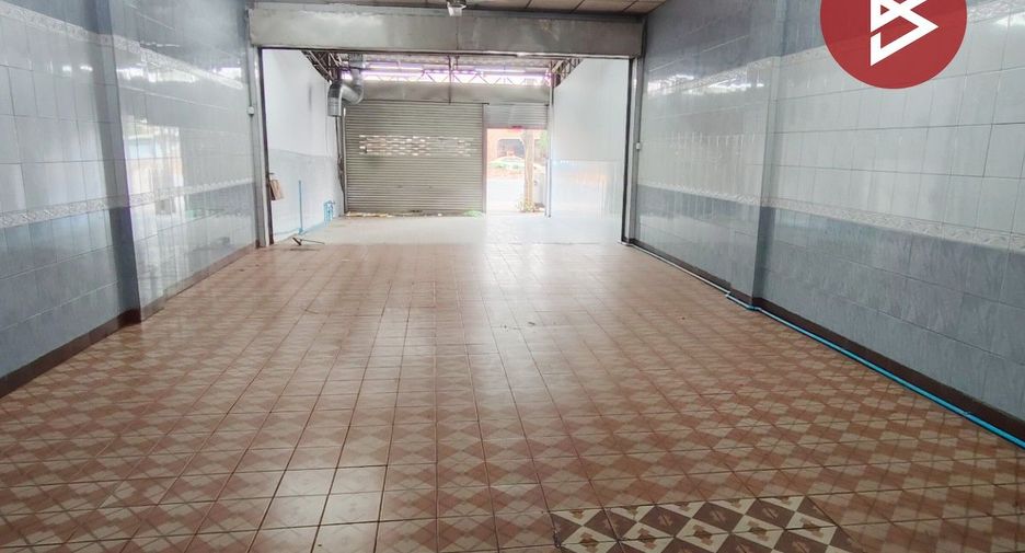 For sale 4 bedrooms retail Space in Bang Phli, Samut Prakan