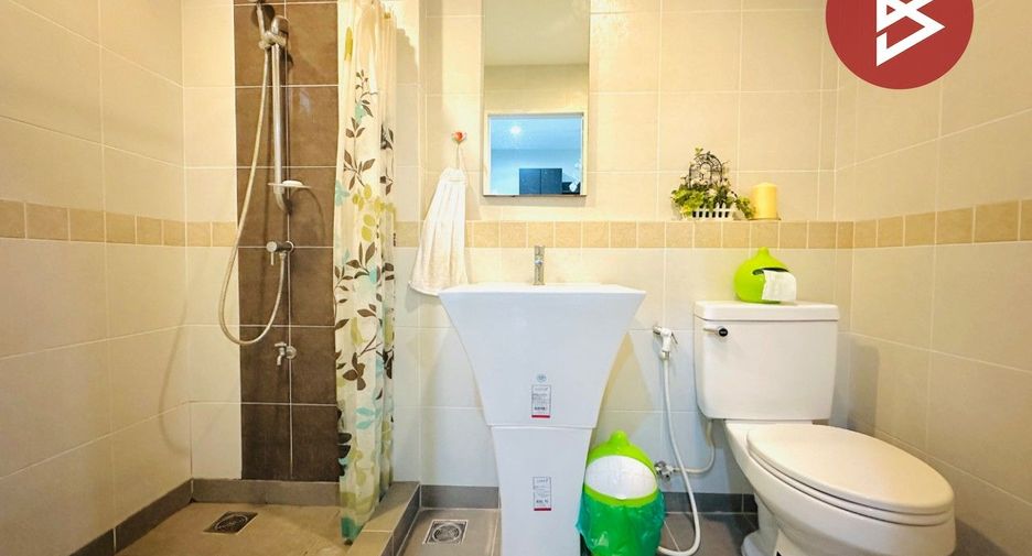 For sale 3 bedrooms townhouse in Bang Khun Thian, Bangkok