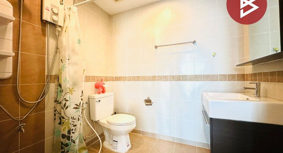 For sale 3 bedrooms townhouse in Bang Khun Thian, Bangkok