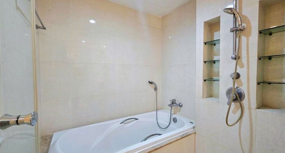 À louer 1 chambre appartement à Sathon, Bangkok