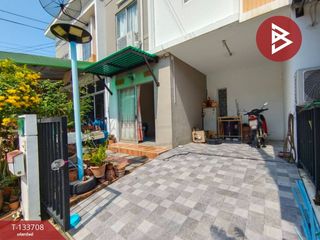 For sale 3 ベッドルーム townhouse in Mueang Samut Prakan, Samut Prakan