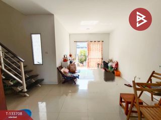 For sale 3 ベッドルーム townhouse in Mueang Samut Prakan, Samut Prakan