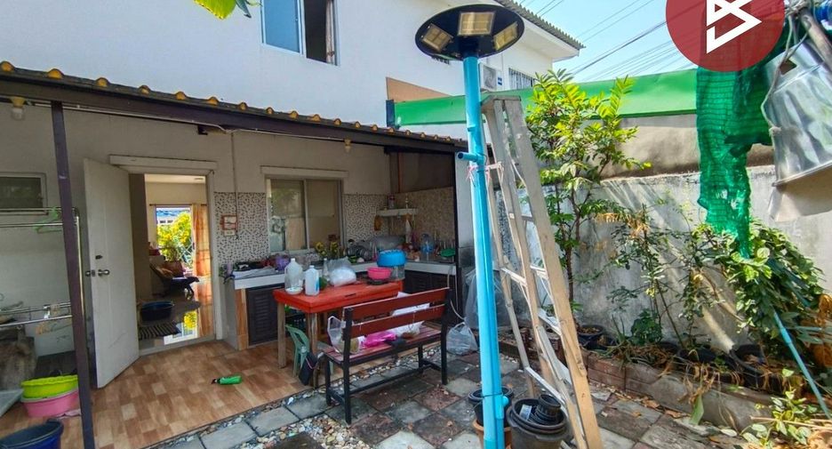 Reihenhaus zum Kauf mit 3 Zimmer in Mueang Samut Prakan, Samut Prakan
