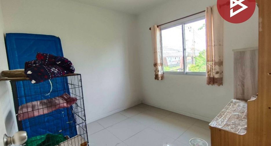 Reihenhaus zum Kauf mit 3 Zimmer in Mueang Samut Prakan, Samut Prakan