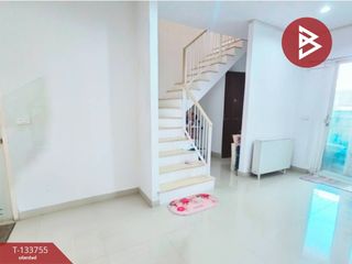 À vendre 3 chambres maison de ville à Sam Phran, Nakhon Pathom
