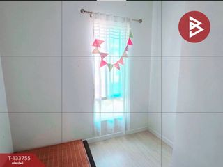 À vendre 3 chambres maison de ville à Sam Phran, Nakhon Pathom