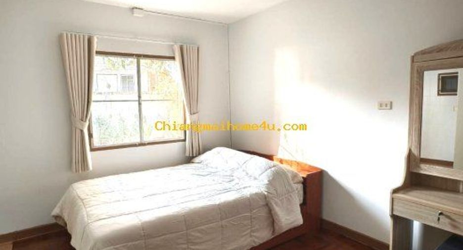 For rent 4 bedrooms house in Mueang Chiang Mai, Chiang Mai