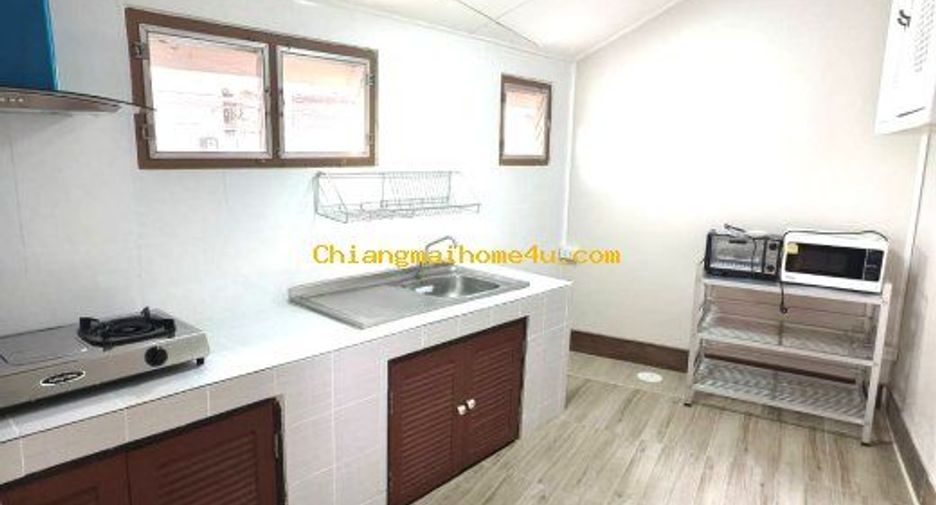 For rent 4 bedrooms house in Mueang Chiang Mai, Chiang Mai