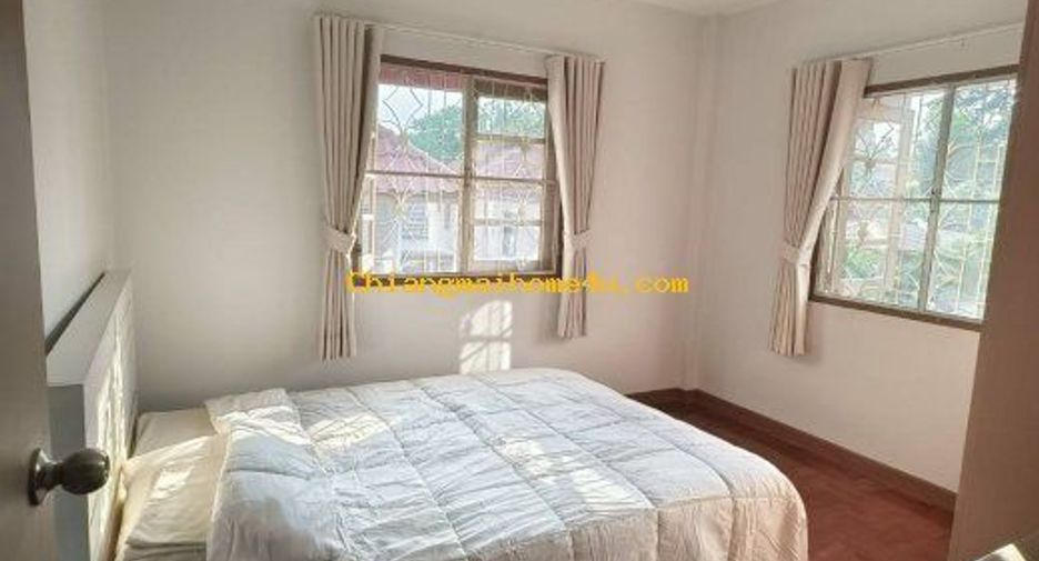 For rent 4 bedrooms house in Mueang Chiang Mai, Chiang Mai