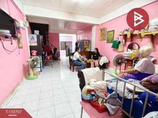 出售 2 卧室 联排别墅 在 Mueang Samut Sakhon, Samut Sakhon