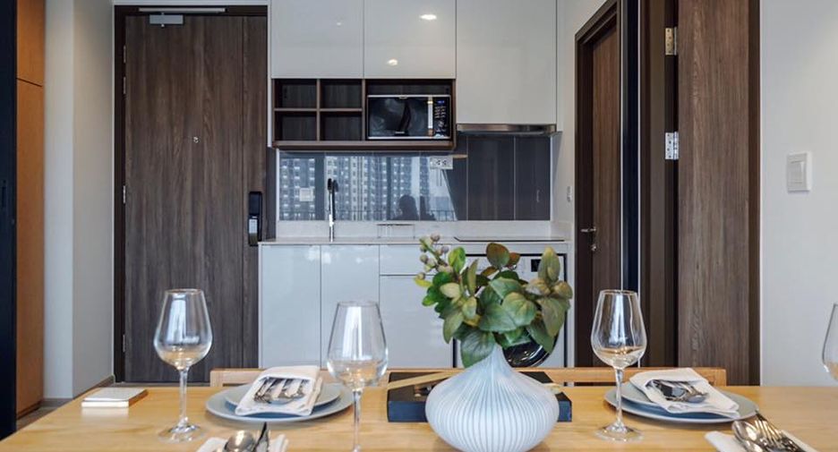 Wohnung zur Miete mit 2 Zimmer in Watthana, Bangkok