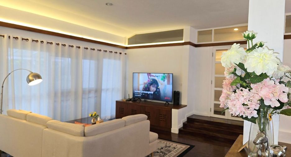 Villa zur Miete mit 4 Zimmer in Mueang Chiang Mai, Chiang Mai