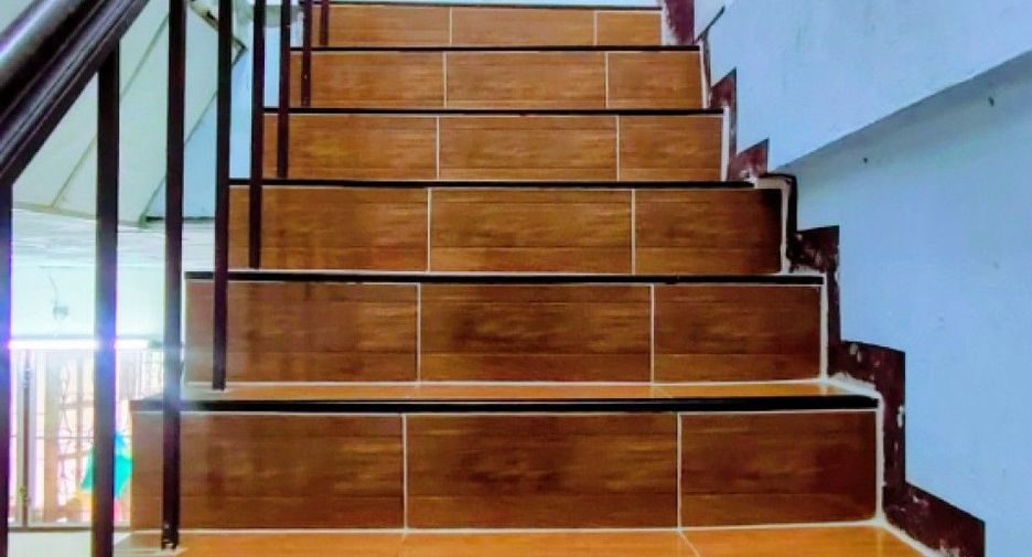 For sale 2 bedrooms townhouse in Bang Phli, Samut Prakan