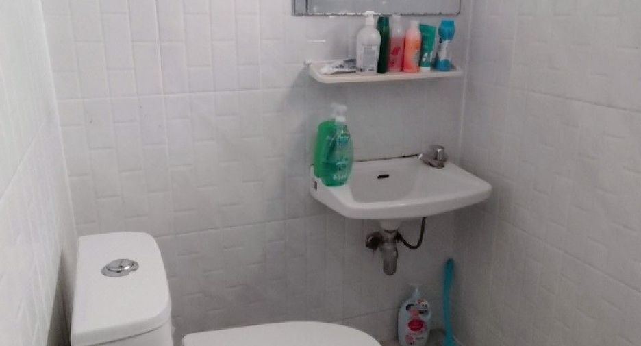 For sale 2 bedrooms townhouse in Bang Phli, Samut Prakan