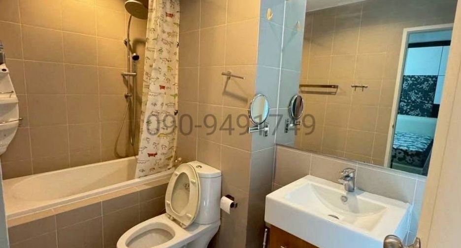 For rent 3 bedrooms townhouse in Suan Luang, Bangkok