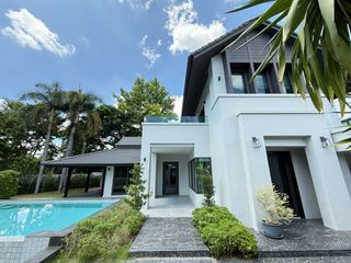 Villa en alquiler de 5 habitaciones en Hang Dong, Chiang Mai
