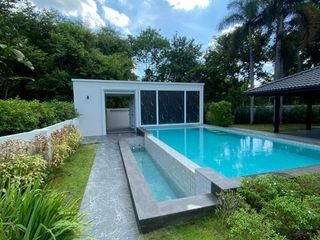 Villa en alquiler de 5 habitaciones en Hang Dong, Chiang Mai