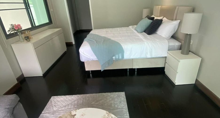 For rent 5 bedrooms villa in Hang Dong, Chiang Mai