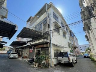 For sale 1 bed retail Space in Khao Khitchakut, Chanthaburi