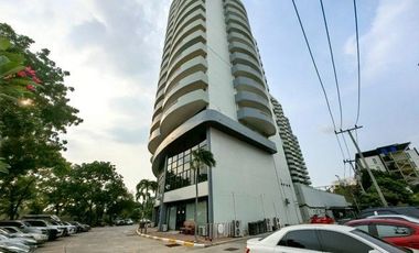 For sale 1 bed condo in Si Racha, Chonburi