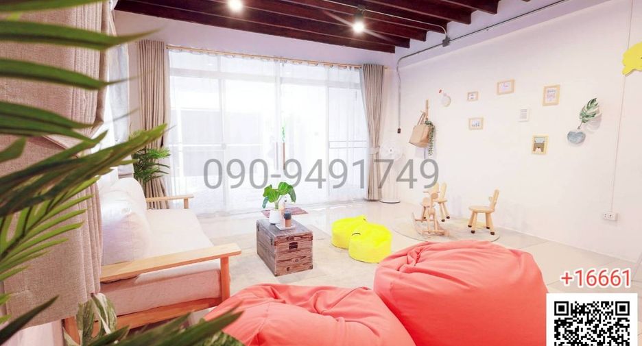 For rent 3 ベッドルーム townhouse in Din Daeng, Bangkok
