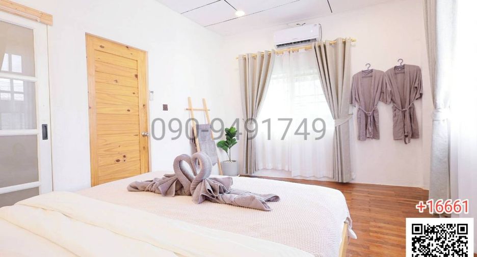 For rent 3 ベッドルーム townhouse in Din Daeng, Bangkok