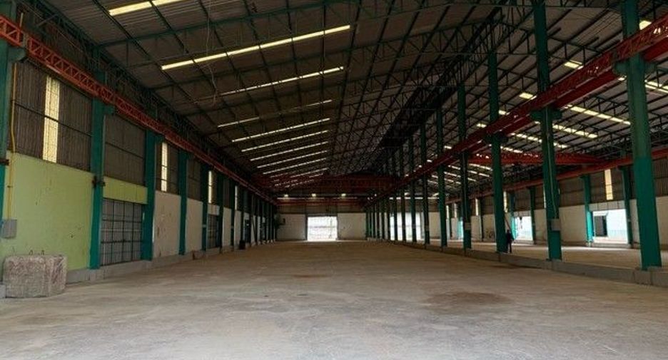 For rent 1 bed warehouse in Mueang Samut Sakhon, Samut Sakhon