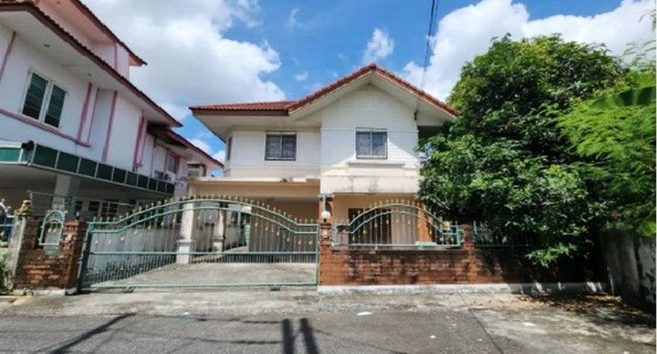À vendre 1 chambre maison à Mueang Chon Buri, Chonburi