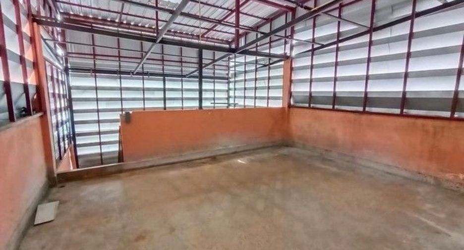 出租 4 卧室 办公室 在 Bang Phli, Samut Prakan