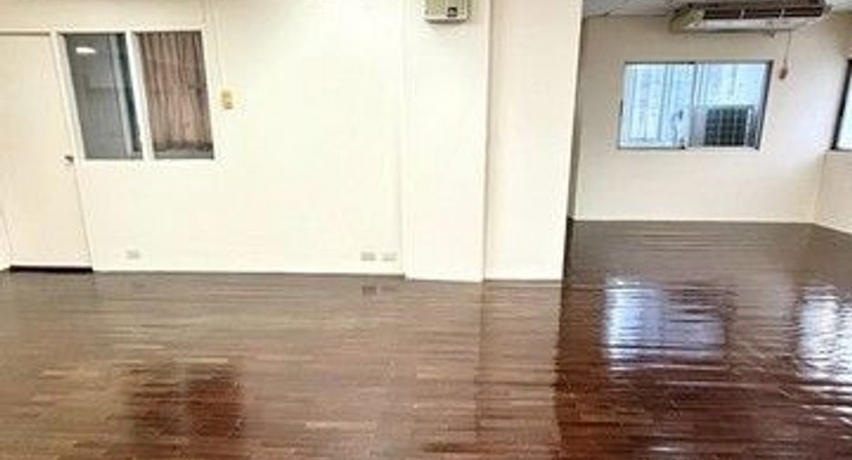 出租 1 卧室 办公室 在 Watthana, 曼谷