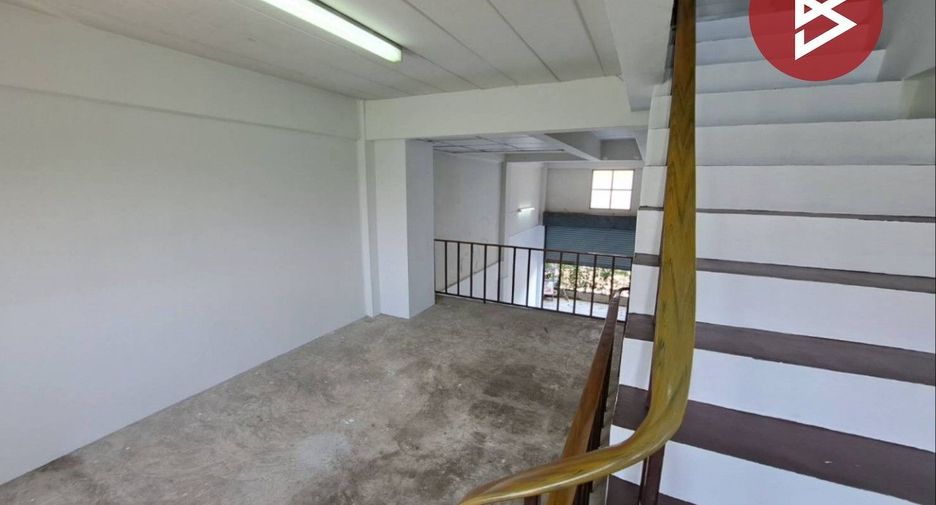 Reihenhaus zum Kauf mit 2 Zimmer in Bang Bua Thong, Nonthaburi