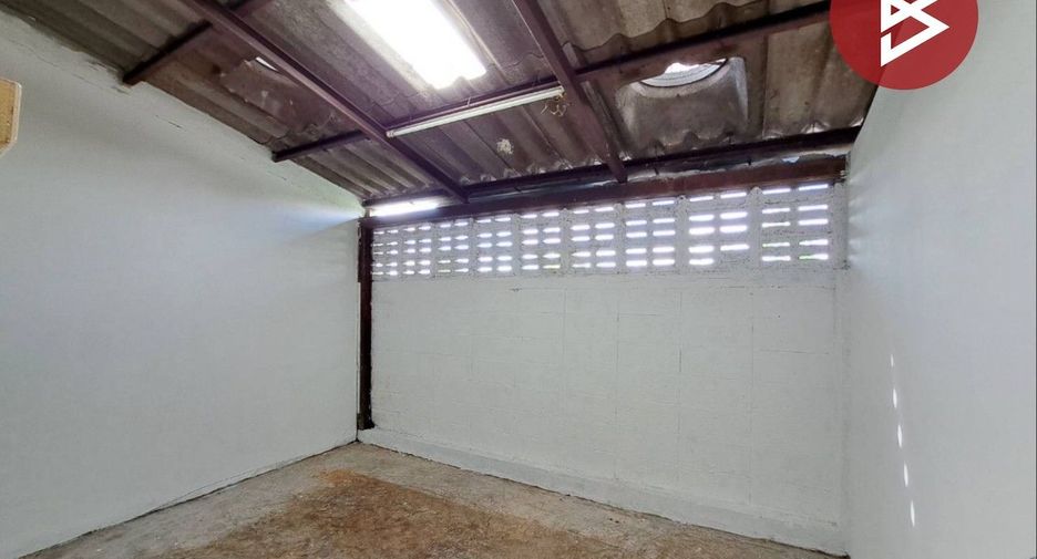 Reihenhaus zum Kauf mit 2 Zimmer in Bang Bua Thong, Nonthaburi